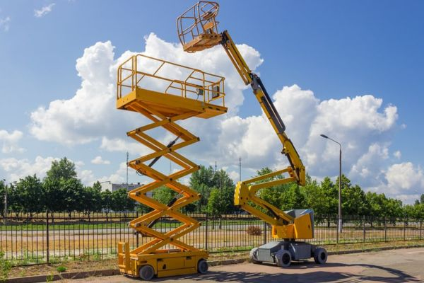 Jak zabránit problémům s hydraulickým válcem výtahu boomu?