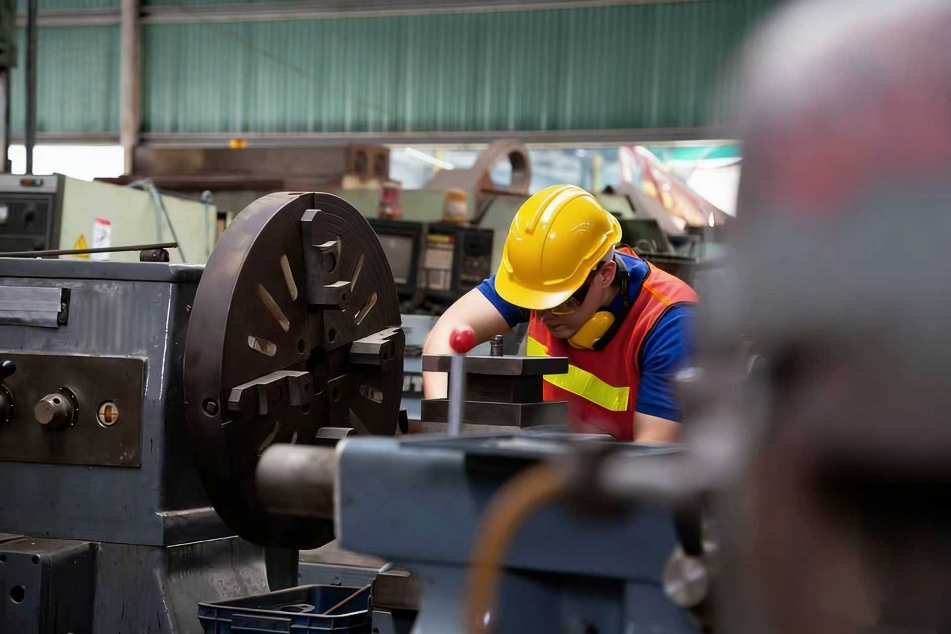 Klíčové faktory ovlivňující životnost hydraulických válců