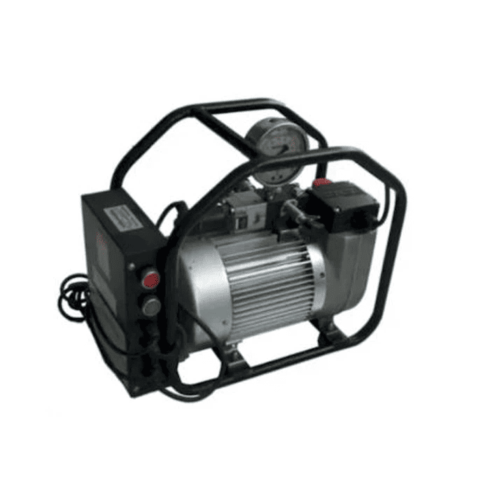 Čerpadlo pro momentový klíč obsahuje pohonnou jednotku